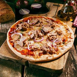 Pizza  Tonno e Cipolla