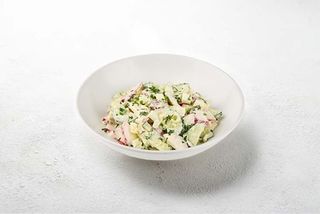 Салат з редису зі сметаною