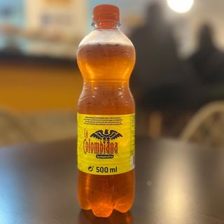 Refresco postobon Colombiana