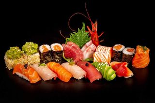 067 Sushi sashimi misto 21 pezzi