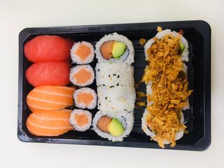 Bandeja 64 (16 Pzs.)