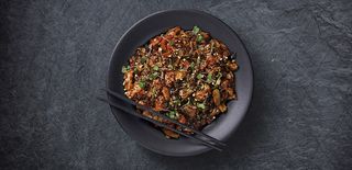 Piletina sa povrćem u sečuan sosu