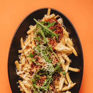 DOŁADOWANE FRYTY Z RAGU