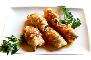 Pileće bijelo meso punjeno s pomfritom 200 gr