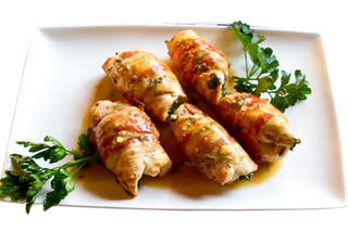 Pileće bijelo meso punjeno s pomfritom 200 gr