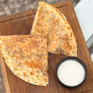 Quesadilla z wołowiną