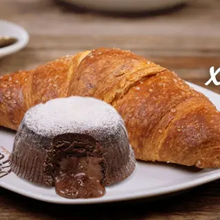 Due tortini - Cuore Caldo e due croissant