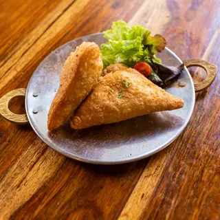 Samosa 1 Unidad.