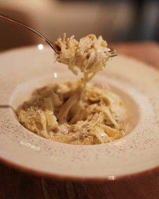 Tagliatelle cu creveti si mozzarella 