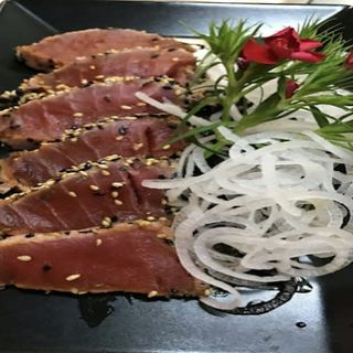 Atún Tataki