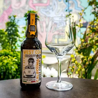 Mastri Birrai Umbri California West Coast Ipa