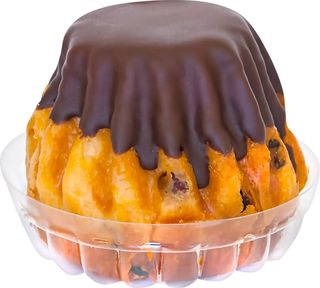 Ромовая баба-супер в шоколадной глазури