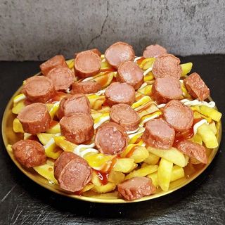 Salchipapas