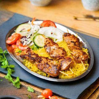 Shish Tavuk na Tanjiru