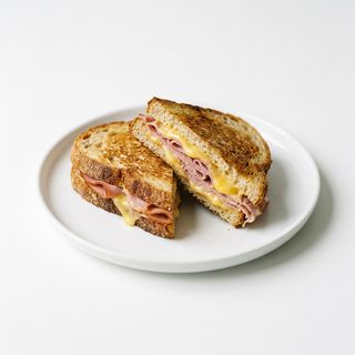 Sándwich De York Y Queso