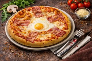 Pizza Carbonara Grande