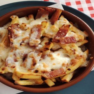 Patatas Fritas Gratinadas
