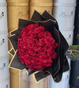 40 red roses