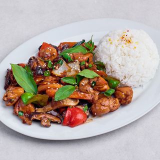 BASIL CHICKEN