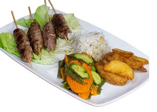 Brochettes Viande Hachée Marinées Et Grillée