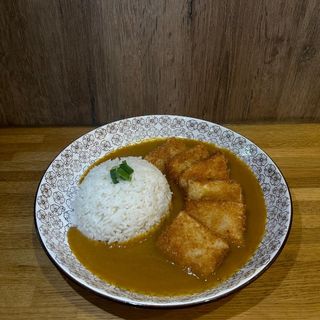 Ryu arroz tofu curry