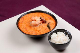 Том Ям з креветками (320/100г)