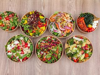 SALAD BAR (SALATA LA ALEGERE)