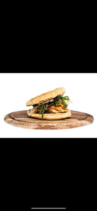 Panino con hamburger 8,00€