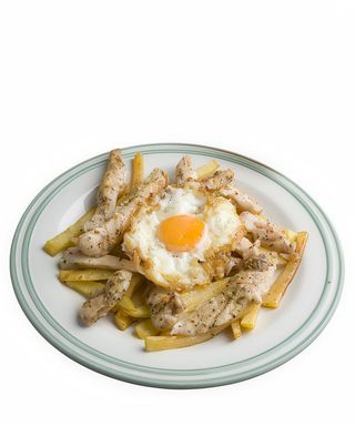 Pechuga + patatas + 1 huevo