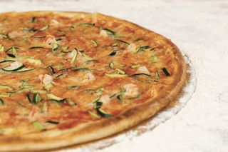 Pizza classica gamberi e zucchine