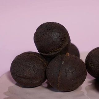 Горішок шоколадний