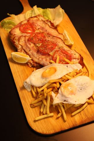 Milanesa Napolitana