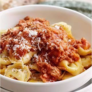 Tortellini A La Boloñesa