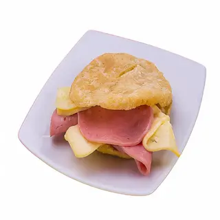 Arepa jamón y queso blanco
