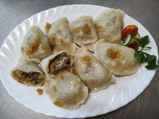 Pierogi z kapustą i grzybami