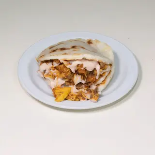 Arepa Carne Mechada Y Salsa Rosa