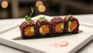 102.8 Pezzi black sake