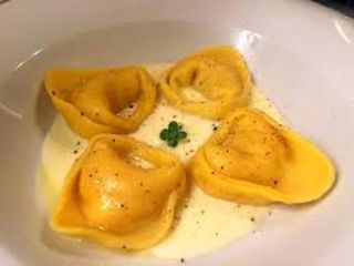 Tortelli ripieni di stracotto di manzo