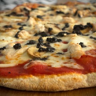 Pizza Tartufata ø33cm