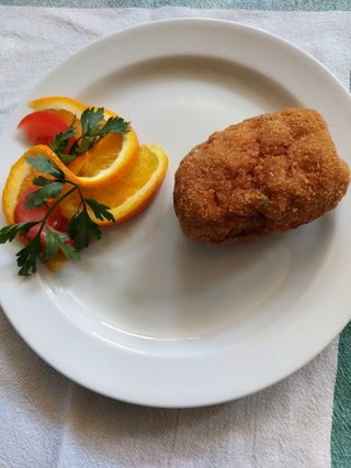Kotlet po szwajcarsku 150g