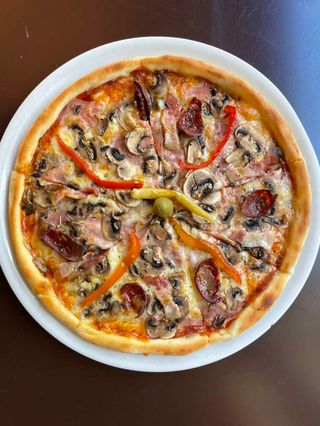 Pizza Pompeja