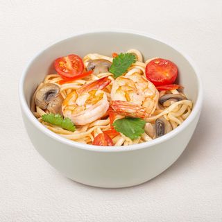 Вок Том ям с креветкой L (330г)