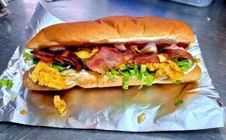Sendvič Bacon Omelette