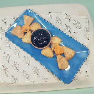 Панирани топени сиренца