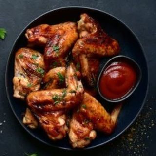 Alitas de Pollo Frito (6 Uds.)
