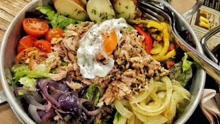 Salada Portuguesa com Atum