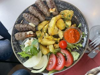 Ćevapi punjeni mozzarellom