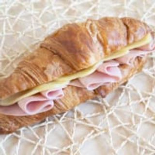 Croissant Jamón Y Queso