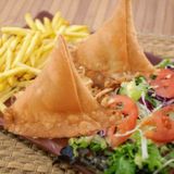 Menú plato de samosa