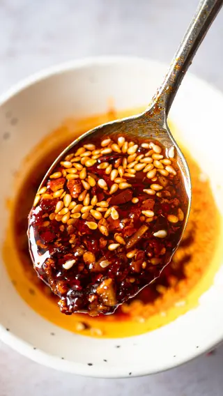 Salsa majiang al sesamo e piccante